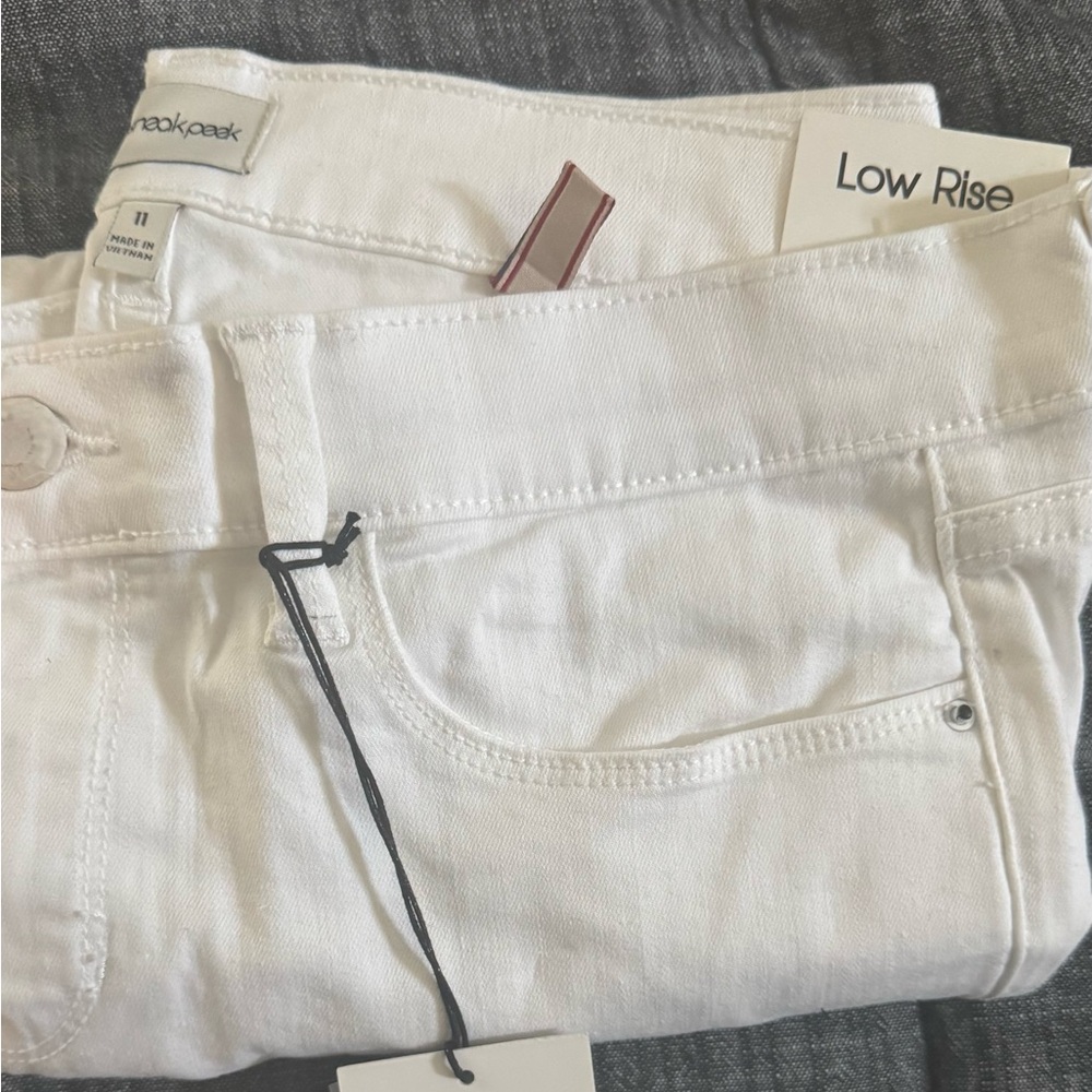 NWT Sneak Peek White Low Rise Women Jeans
